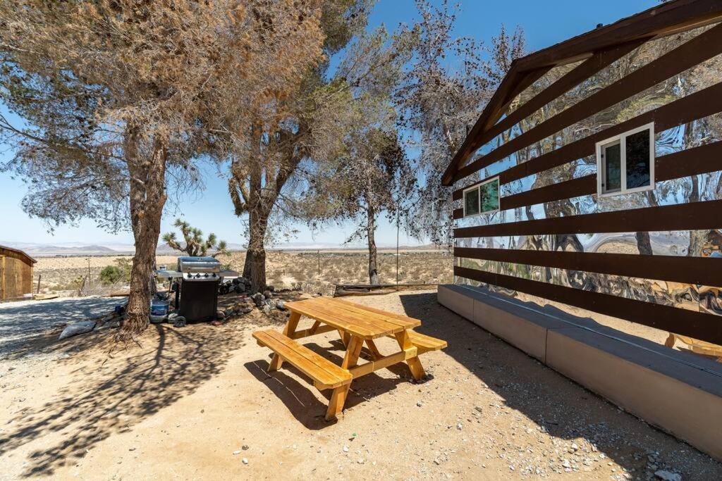 The Invisible Wind Cabin- Joshua Tree Amazing View Yucca Valley Dış mekan fotoğraf